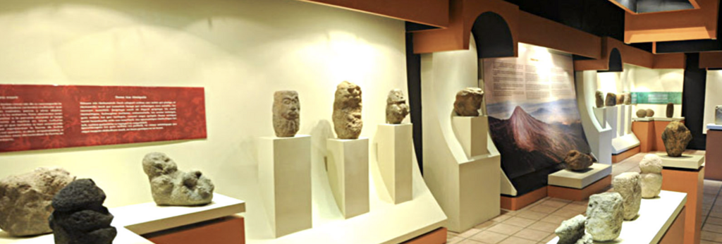 Sala Museográfica del Petroglifo Profr. Antonio Magaña Tejeda-0