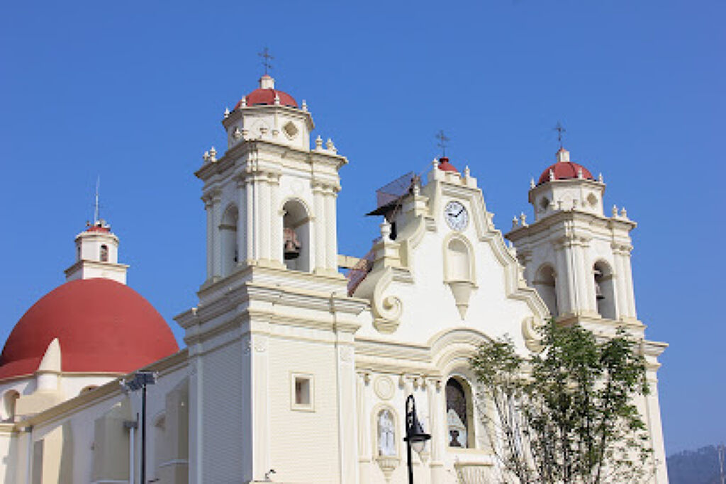 Santuario de la Inmaculada Virgen de Juquila-0