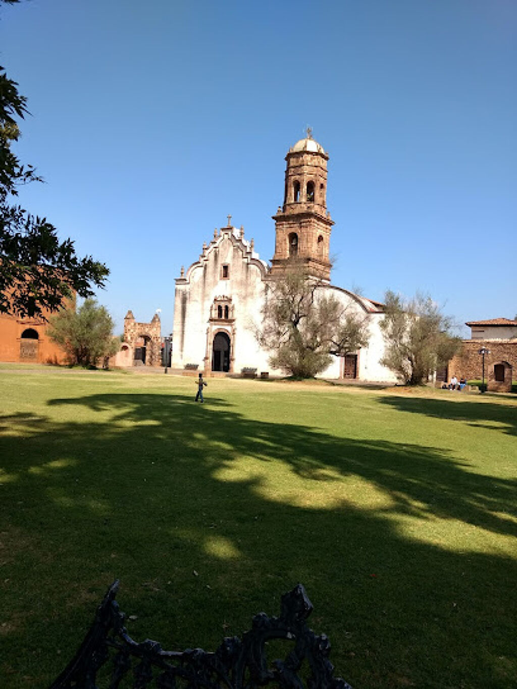 Templo de San Francisco en Tzintzuntzan-0