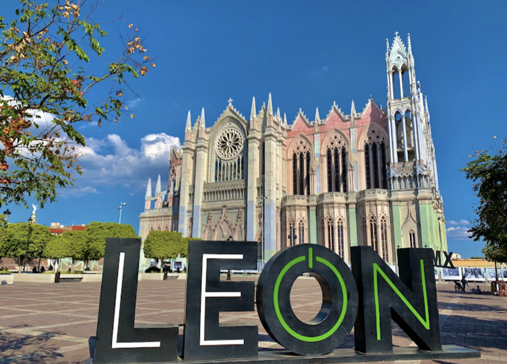 Templo Expiatorio de León-0