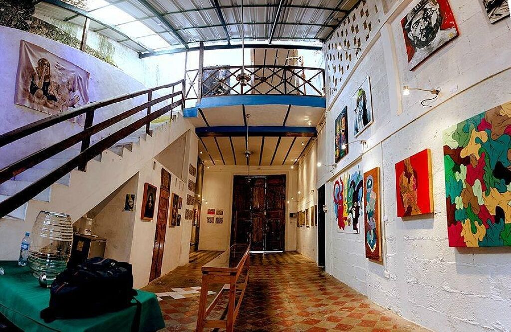 Galería La Eskalera-0