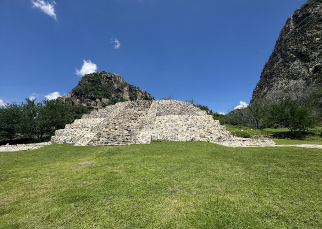 Zona Arqueológica Chalcatzingo-2