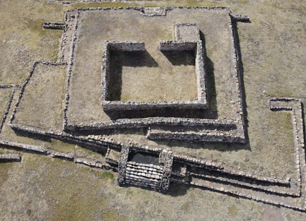 Zona arqueológica de Huandacareo-1