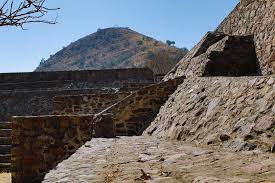 Zona Arqueológica de Tlapacoya-1