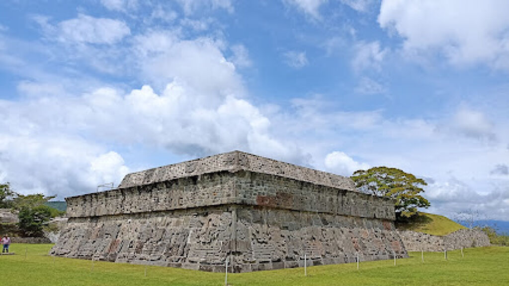 Zona arqueológica de Xochicalco-2
