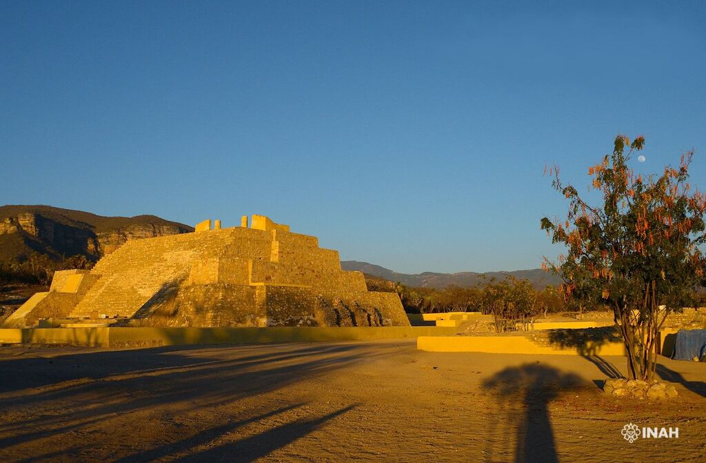 Zona arqueológica Ndachjia-0