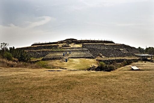 Zona arqueológica de Cuicuilco y Museo de Sitio-0