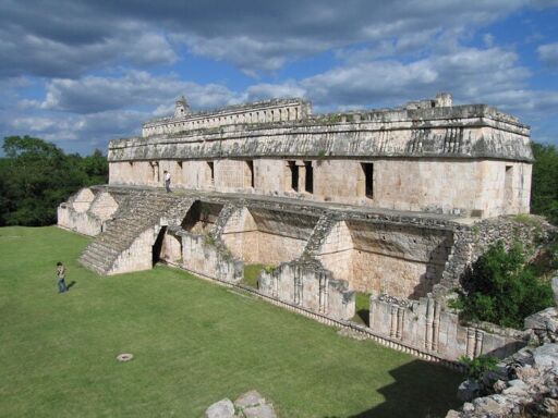 Zona arqueológica de Kabah-0